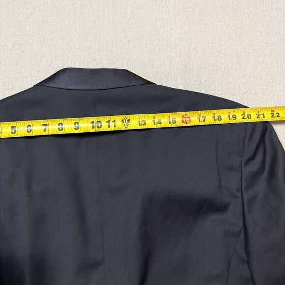 Giorgio Armani Collezioni Black Blazer Jacket Men’s Size 44R 100% Wool Suit - Picture 9 of 9